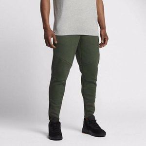 Jordan Tech Shield Modern Jogger